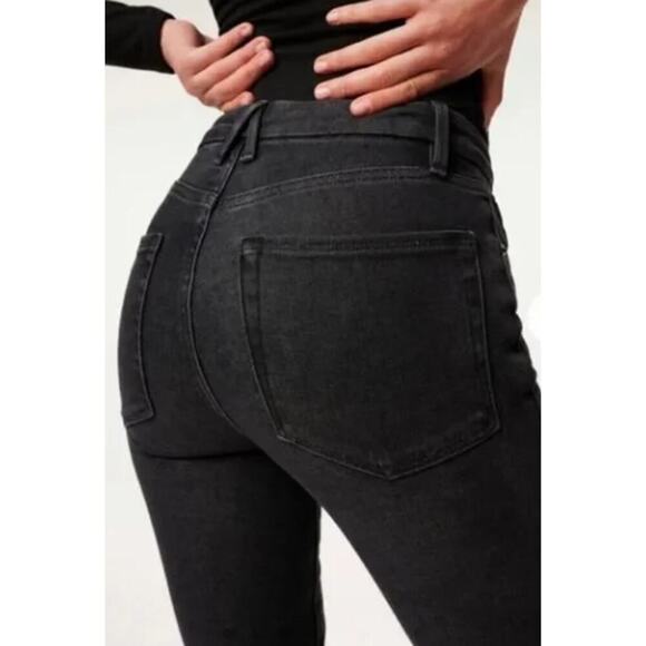 Good American Good Legs Raw Hem Jeans in Black Size 6 / 28 - Picture 2 of 8